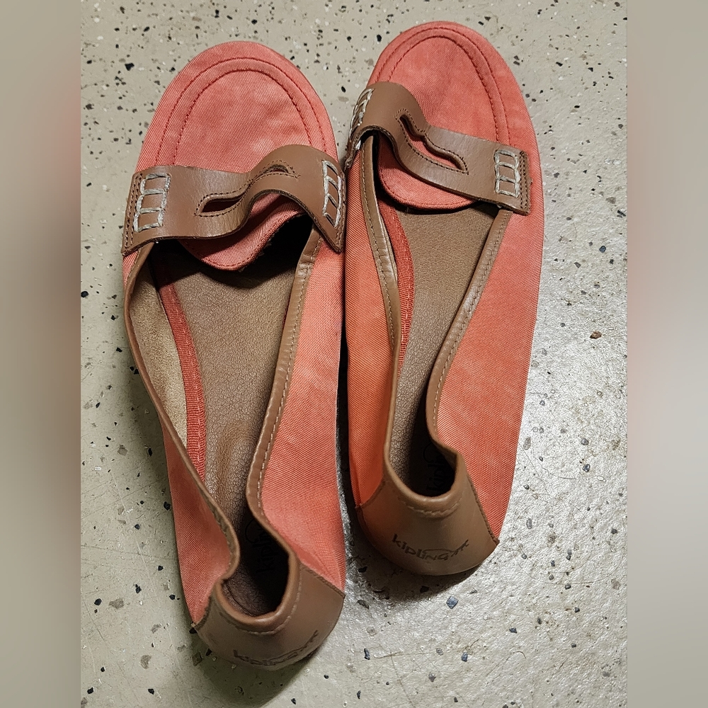 Kipling flat shoes